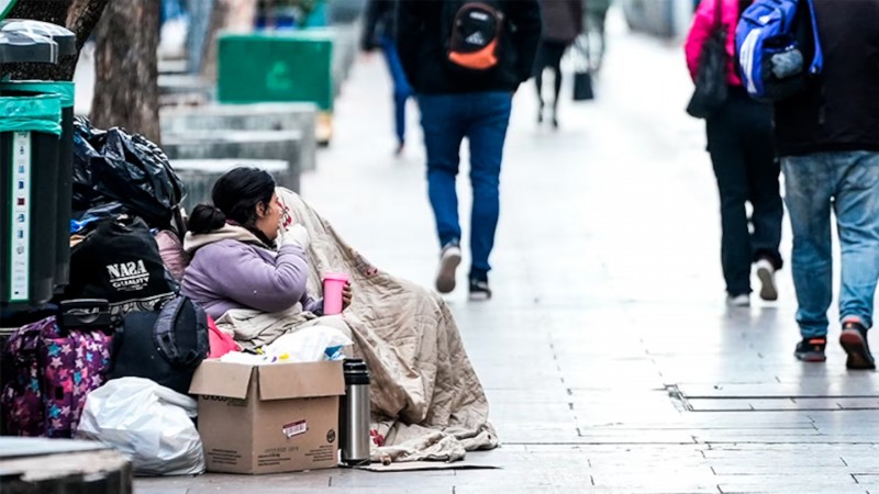 Pobreza en Argentina: la UCA advierte que la baja es "una ficción" y no se siente en el bolsillo