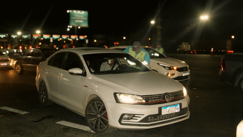 Operativos simultáneos en Panamericana: Conductores fueron sancionados por tapar patentes