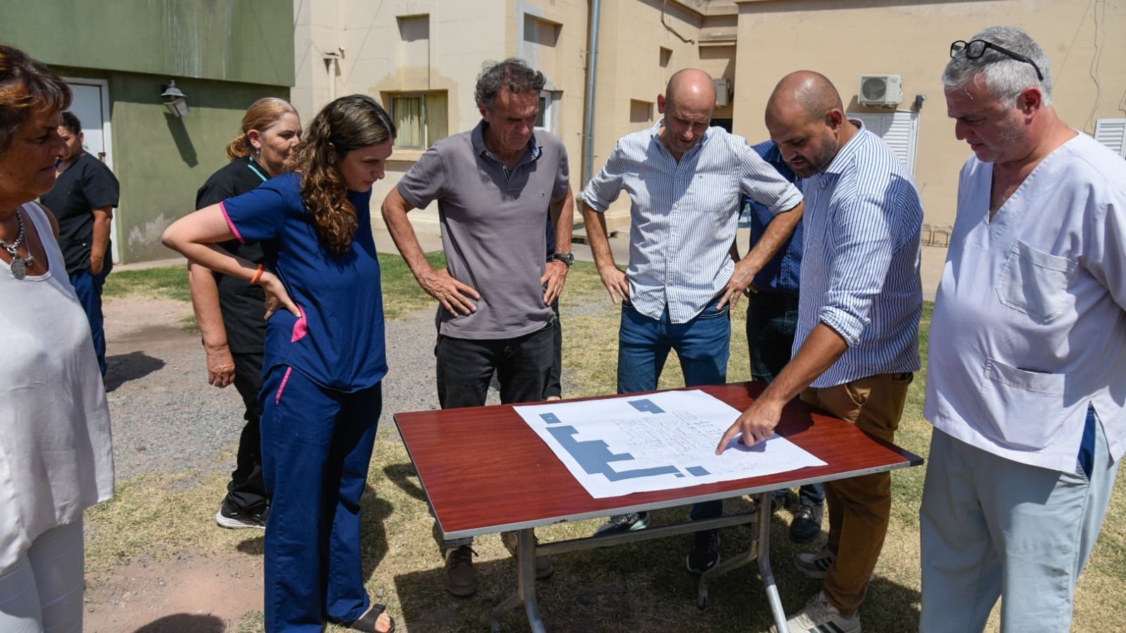 Gabriel Katopodis recorrió obras en la localidad bonaerense de Alberti