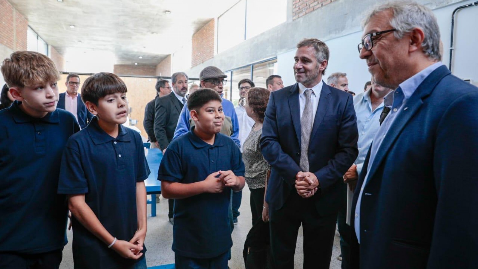 Achával inauguró la nueva Técnica N° 4 de Villa Rosa: "Esta escuela va a hacer realidad sus sueños"