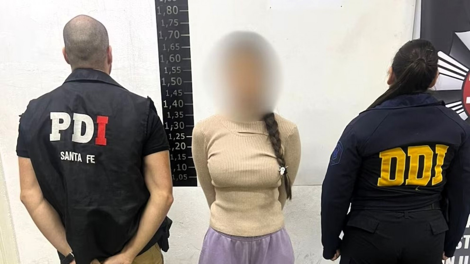 Detuvieron en Rosario a una joven prófuga por una violenta entradera en San Isidro: apuñalaron a un vecino de Martínez