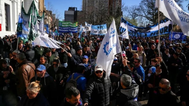 Duro panorama en Ternium San Nicolás: ya son 350 los despidos y crece la tensión con la UOM