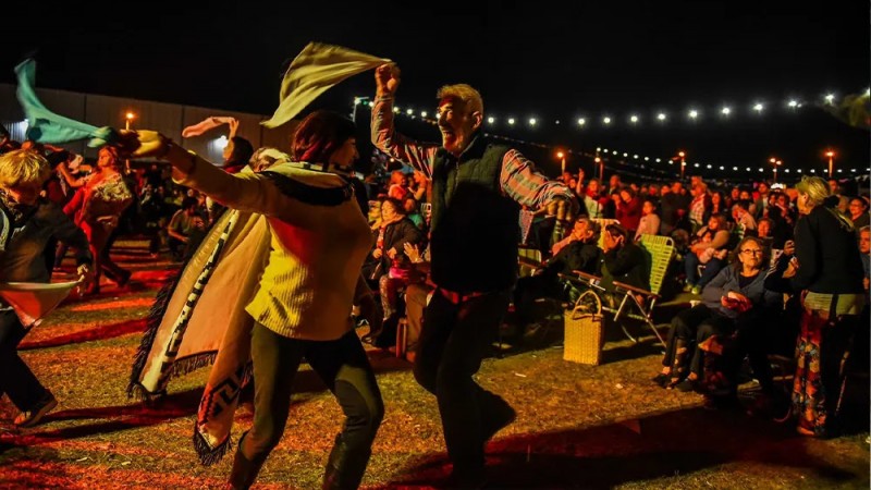 Finde en Escobar: el festival Raíces Provincianas, Malena Guinzburg y Terra Avstralis son los eventos destacados