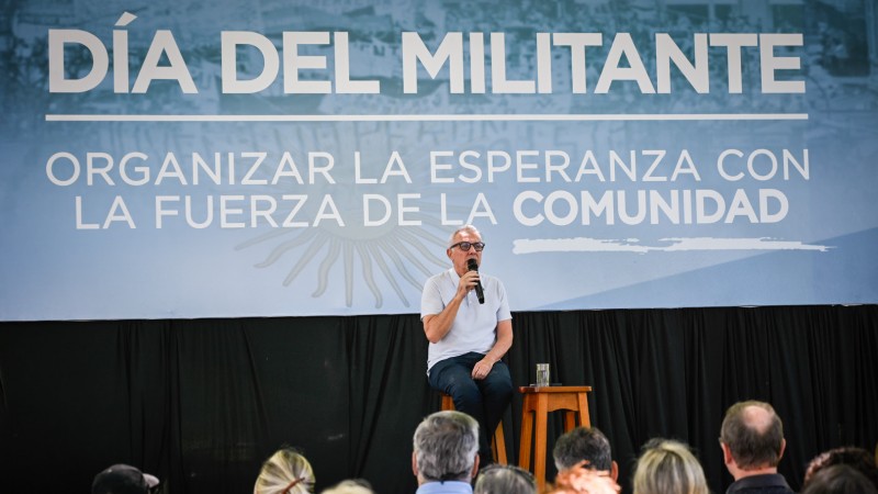 Con un llamado a la reflexión y análisis del futuro político del Partido Justicialista, Julio Zamora encabezó el acto por el Día de la Militancia Peronista en Benavídez