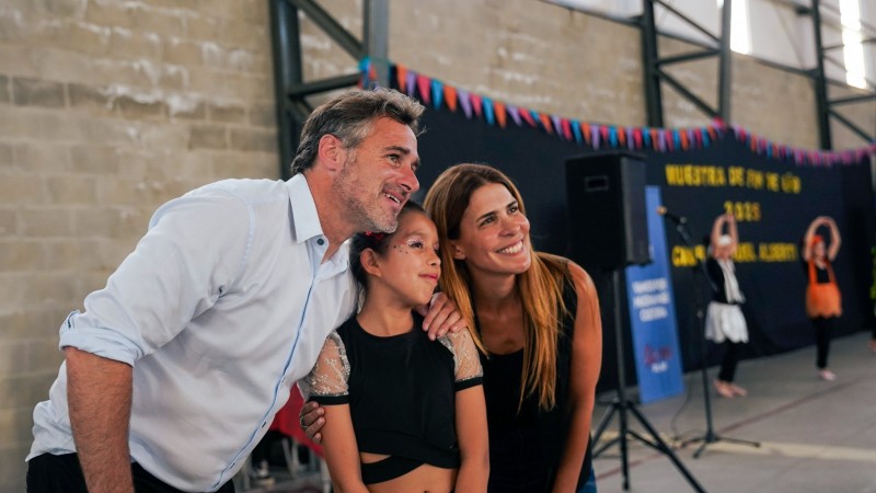 Pilar celebró el cierre de los talleres culturales en el Club Municipal Manuel Alberti