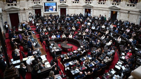 Con presencia de Milei, juraron los nuevos diputados y Martín Menem fue reelecto como presidente de la Cámara