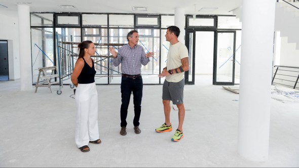 Katopodis recorrió las obras de la Casa de la Provincia de General Rodríguez