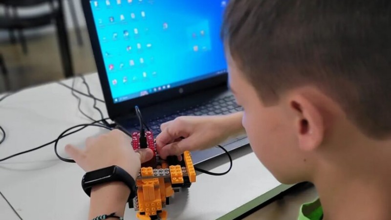 Pergamino: vuelven los Workshops Recargados al Club Social de Innovación con propuestas STEAM para chicos