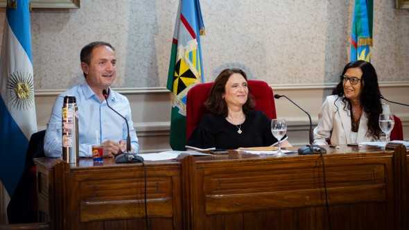 Abella inauguró las sesiones ordinarias del HCD y confirmó importantes obras para el crecimiento de Campana