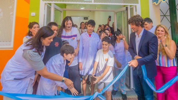 Juan Andreotti inauguró 7 Escuelas en San Fernado