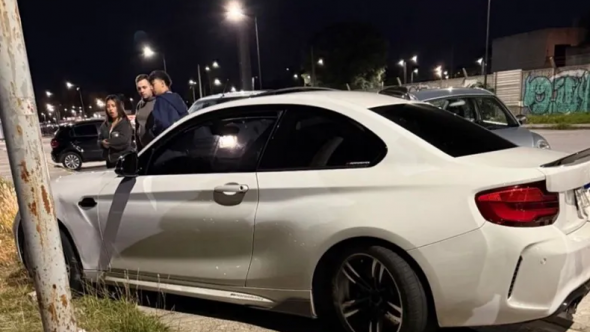 Conducía un BMW en una picada ilegal, provocó un choque y fue inhabilitado para manejar