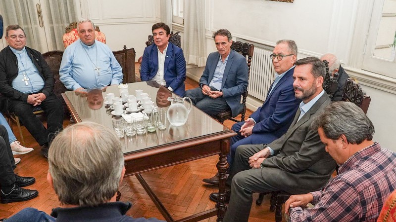 Encuentro multisectorial en la Conferencia Episcopal: dirigentes sociales y políticos analizaron la situación social junto a la Iglesia