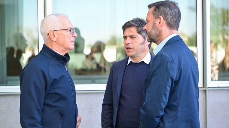 Axel Kicillof visitó MALBA Puertos y junto a Sujarchuk se reunió con empresarios de la región
