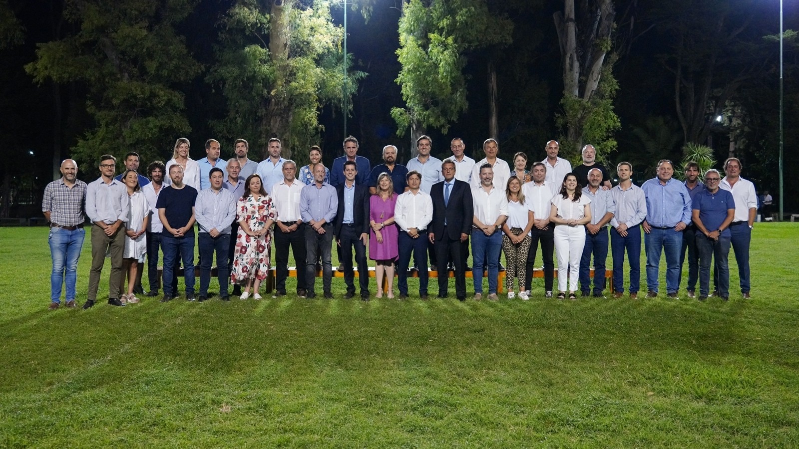 Massa, De Pedro, Kicillof y Máximo Kirchner encabezan encuentro del FdT en Merlo