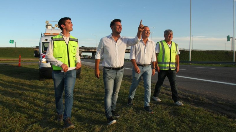 Nueva iluminación LED en los accesos a Lima y Ramallo sobre la RN 9