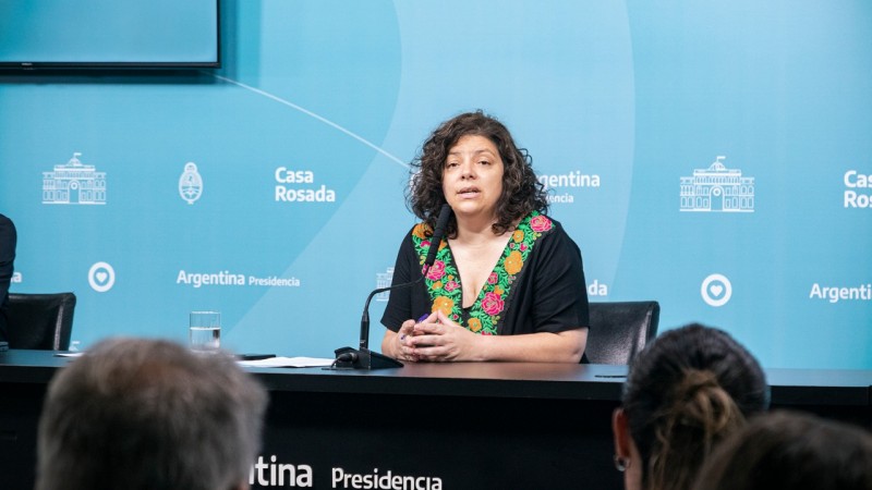 Llegan a Argentina más vacunas bivalentes contra el coronavirus del laboratorio Moderna