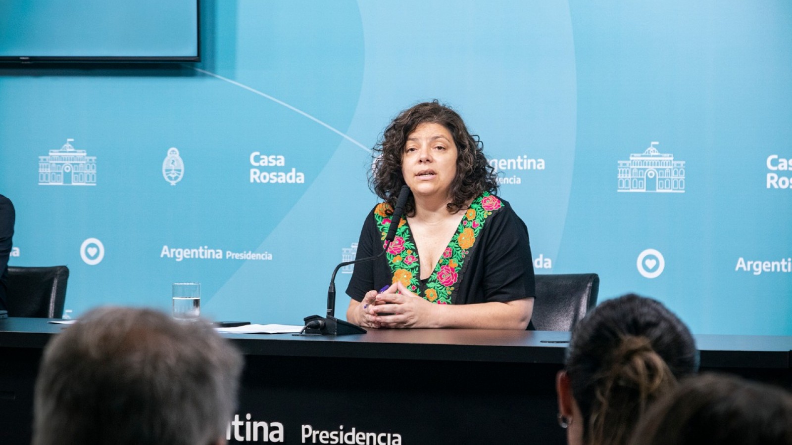 Llegan a Argentina más vacunas bivalentes contra el coronavirus del laboratorio Moderna