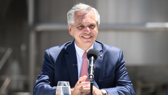 Fernández anunció que convocará a una mesa política que "diseñe las reglas electorales" del FdT