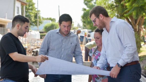 Malvinas Argentinas: Nardini recorrió obras viales en Grand Bourg