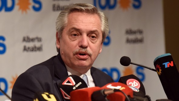 El Presidente convocó para el jueves 16 a la mesa política del Frente de Todos