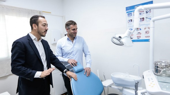 Achával: "Seguimos trabajando para reforzar y ampliar el derecho a la salud"