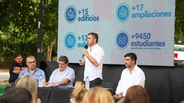 Achával con Sileoni: "Vamos a construir nueve establecimientos educativos nuevos"