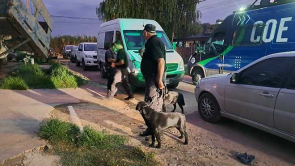 A partir de una denuncia en Ojos y Oídos en Alerta se detuvo a dos personas por tenencia de droga con fines de comercialización