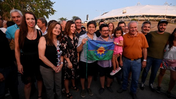 203° Aniversario de la Provincia: Kicillof asistió a la Feria de Industrias Creativas