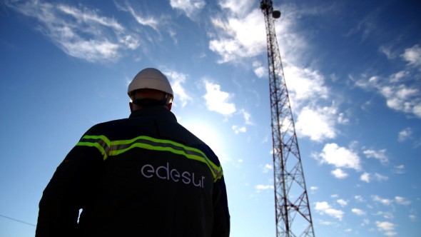 El Gobierno analiza la posibilidad de intervenir Edesur y tomar a su cargo la gestión operativa