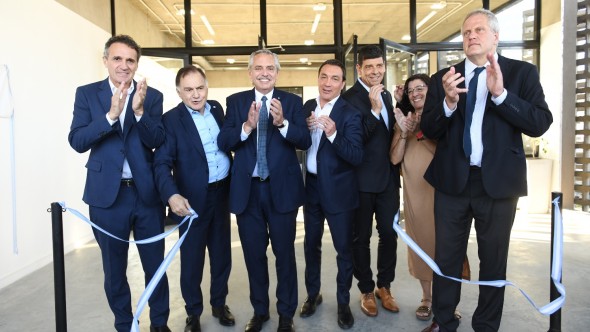 "Cuantas más universidades florezcan, más igualdad vamos a lograr en la Argentina", expresó el Presidente en la Universidad Nacional Arturo Jauretche