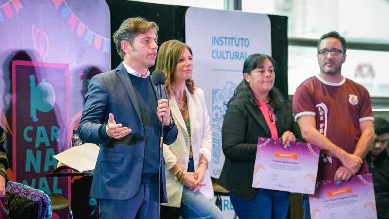 Se entregaron premios a proyectos artísticos de murgas, comparsas y agrupaciones de carnaval