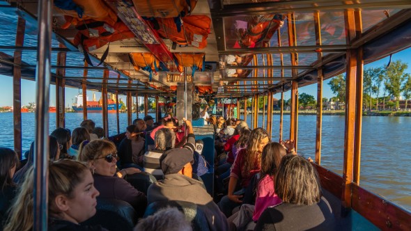 Más vecinos de Campana disfrutaron del delta con paseos gratuitos en lancha