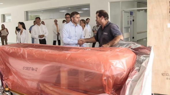 Un paso histórico: en el Día del Tratado, llegó a Pilar el tomógrafo para el Hospital Central