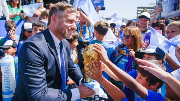 La Copa del Mundo estuvo en Pilar y se vivió un día histórico