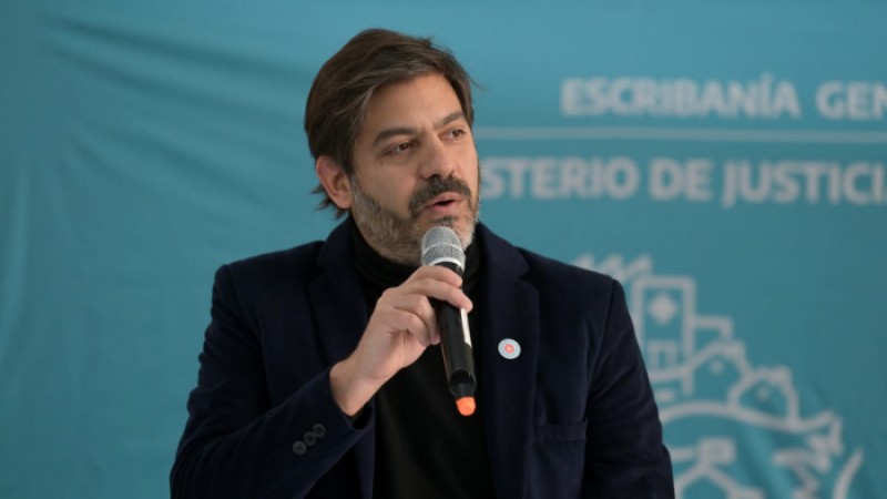 Bianco recordó que Kicillof habilitó realización de una PASO, pero "nadie" se presentó a competirle