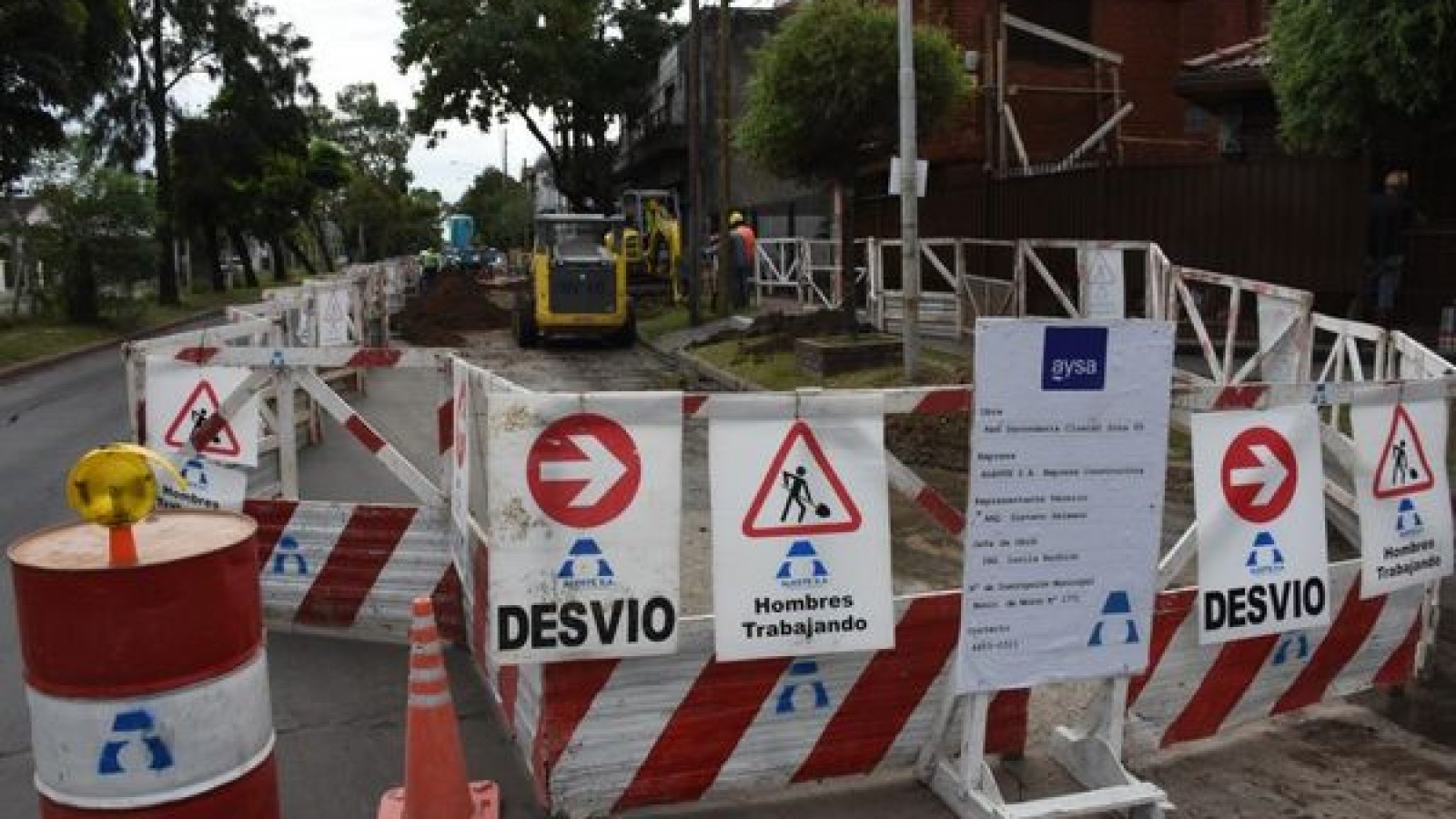 Empalme de cañerías por mejora y mantenimiento en Tigre centro y sur