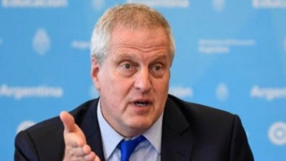 Perczyk acordó con todos los gremios docentes y no docentes un nuevo aumento para universidades