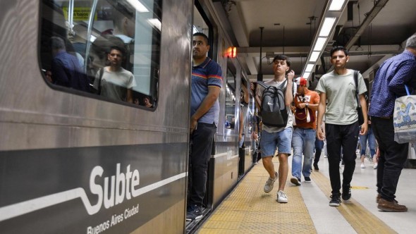 Desde hoy, la tarifa del subte sube 38,1% y el pasaje pasa a costar $ 58