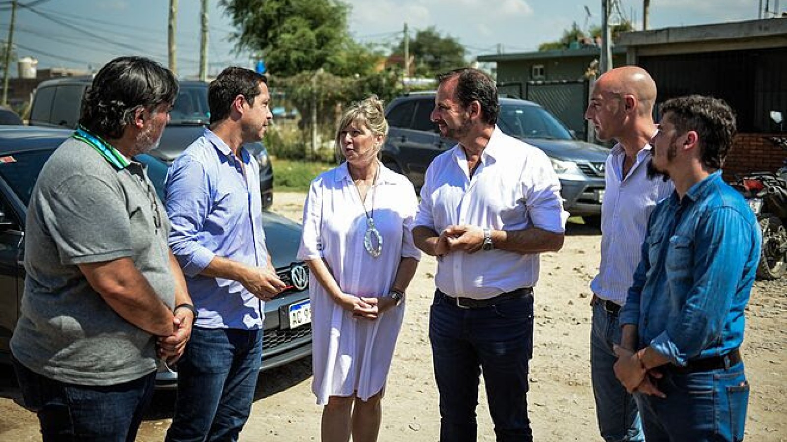 El programa ACERCAR continúa en Escobar para brindar servicios y facilitar trámites a los vecinos y vecinas