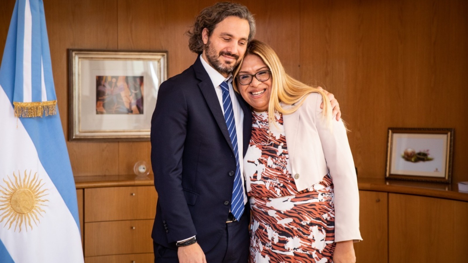 8M: La activista y militante trans Alba Rueda fue premiada por el Gobierno de los Estados Unidos