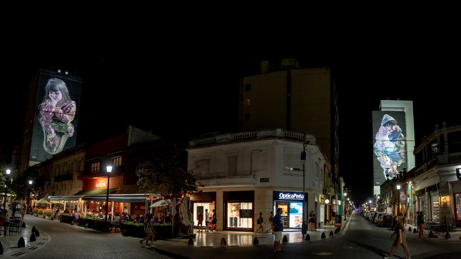 Iluminaron los murales de la ciudad de San Nicolás