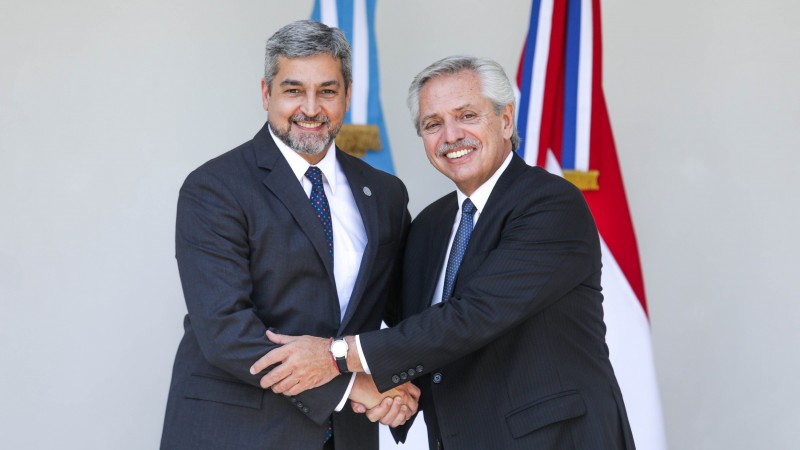 Reunión de los presidentes de Argentina y Paraguay: Fernández y Abdo acordaron fortalecer la agenda bilateral y el MERCOSUR