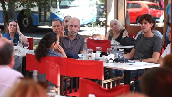 Rodríguez Larreta junto a Lousteau, en Parque Chacabuco: "Si la Corte Suprema ordena restituir los fondos de forma retroactiva, le devolvemos la plata del impuesto a las tarjetas de crédito a cada vecino"