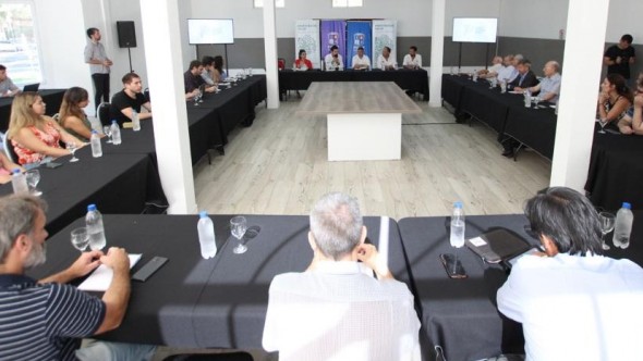 Kreplak se reunió con directores médicos de obras sociales y prepagas