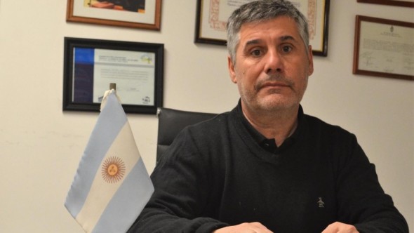 "El contrato de Edesur merece un debate parlamentario serio", dijo el interventor del ENRE