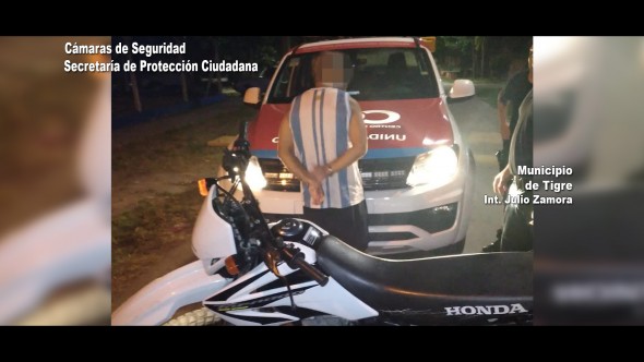 Arrastraba una motocicleta y el COT lo interceptó: era robada y tenía pedido de secuestro