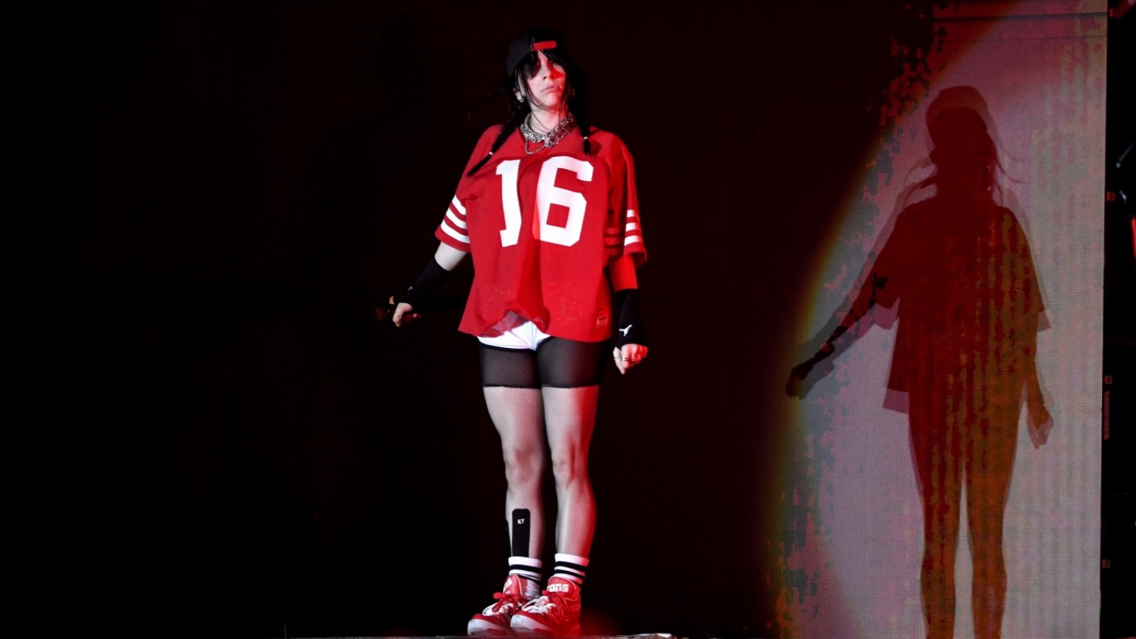 Una cautivadora Billie Eilish y un encantador Lil Nas X le ponen un broche de lujo a Lollapalooza