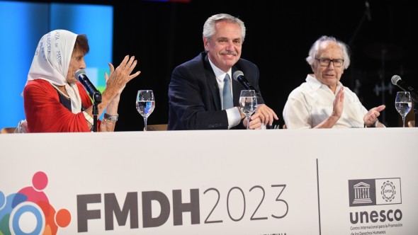 Alberto Fernández: "Tenemos una sociedad que sueña con un Poder Judicial que deje de actuar como el brazo ejecutor de los poderes fácticos"