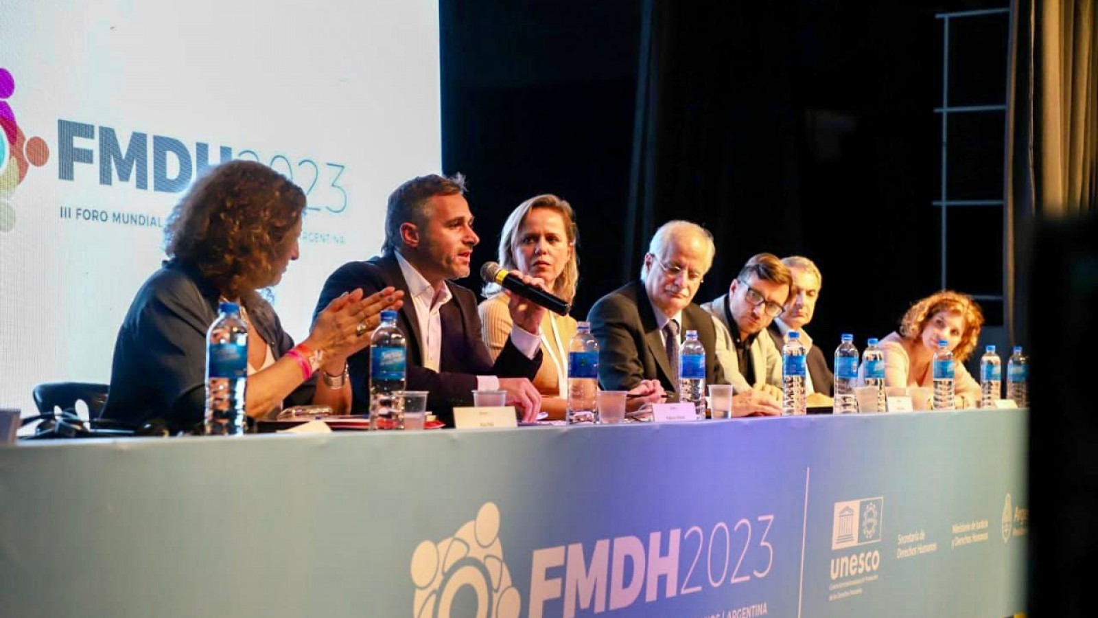 Achával en el Foro Mundial de DDHH: "Nuestras gestiones se identifican con las causas de nuestro pueblo"