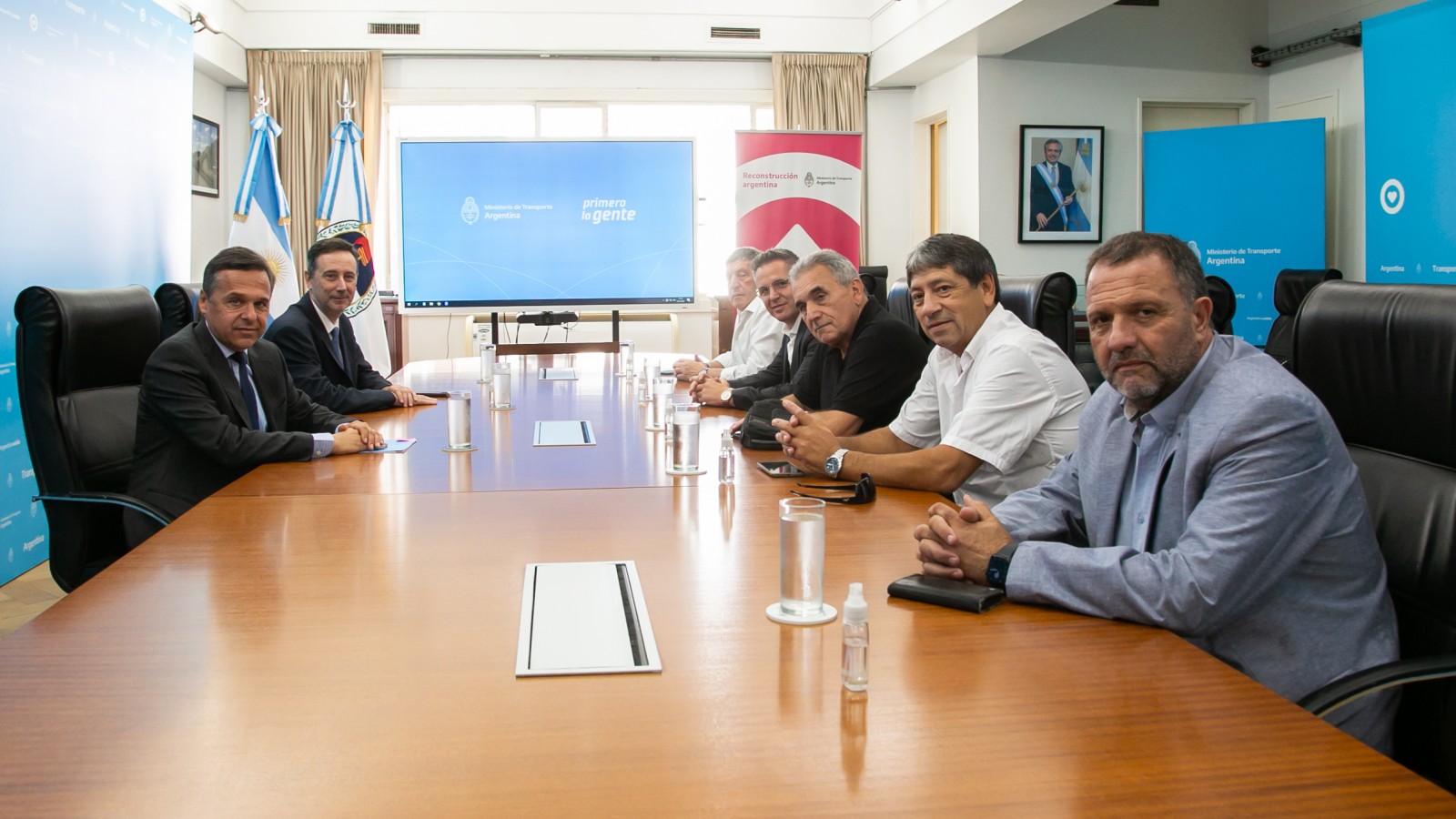 Con cursos y capacitaciones, el Gobierno Nacional brinda oportunidades de crecimiento para los trabajadores de dragado y balizamiento